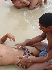 softcore,brunette,erotic,outdoors,solo,teens